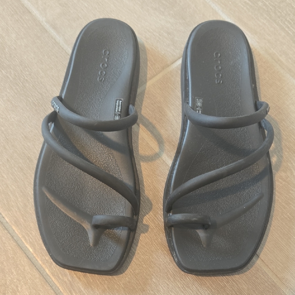 Crocs Women's Black Sandals